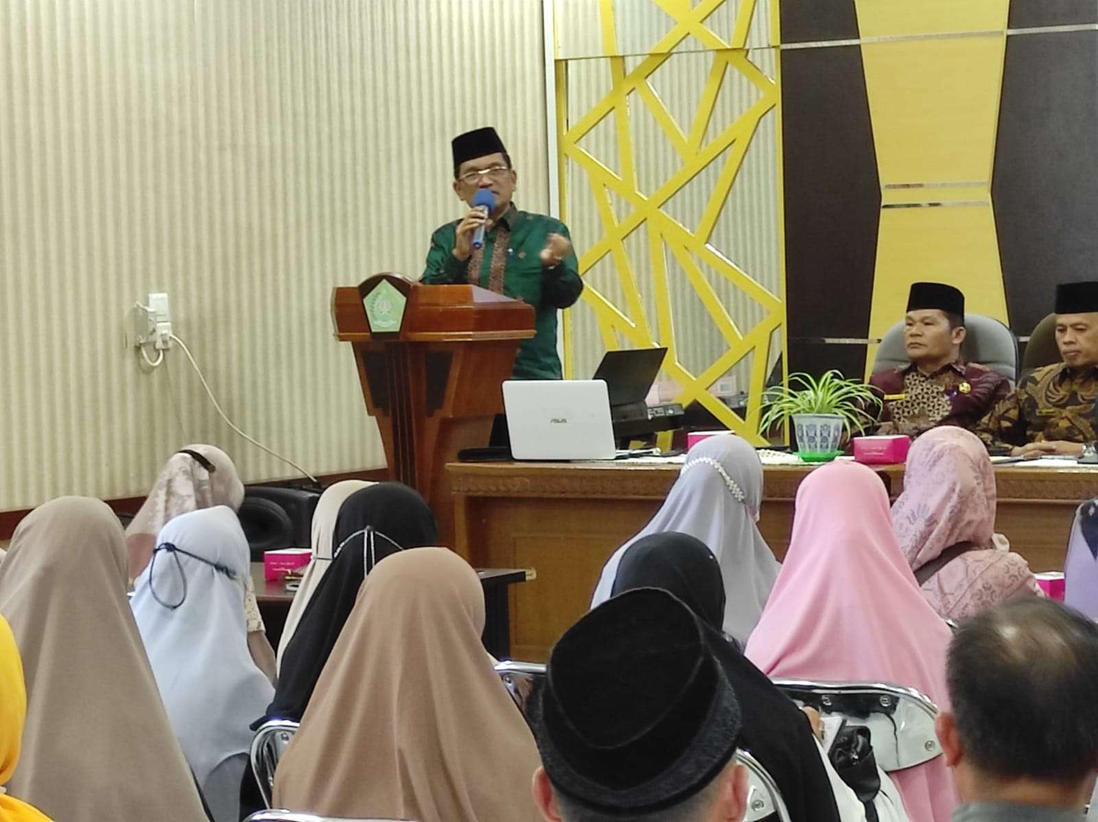 Perjalanan Menunaikan Ibadah Haji: Panduan Lengkap - Jejak Haji